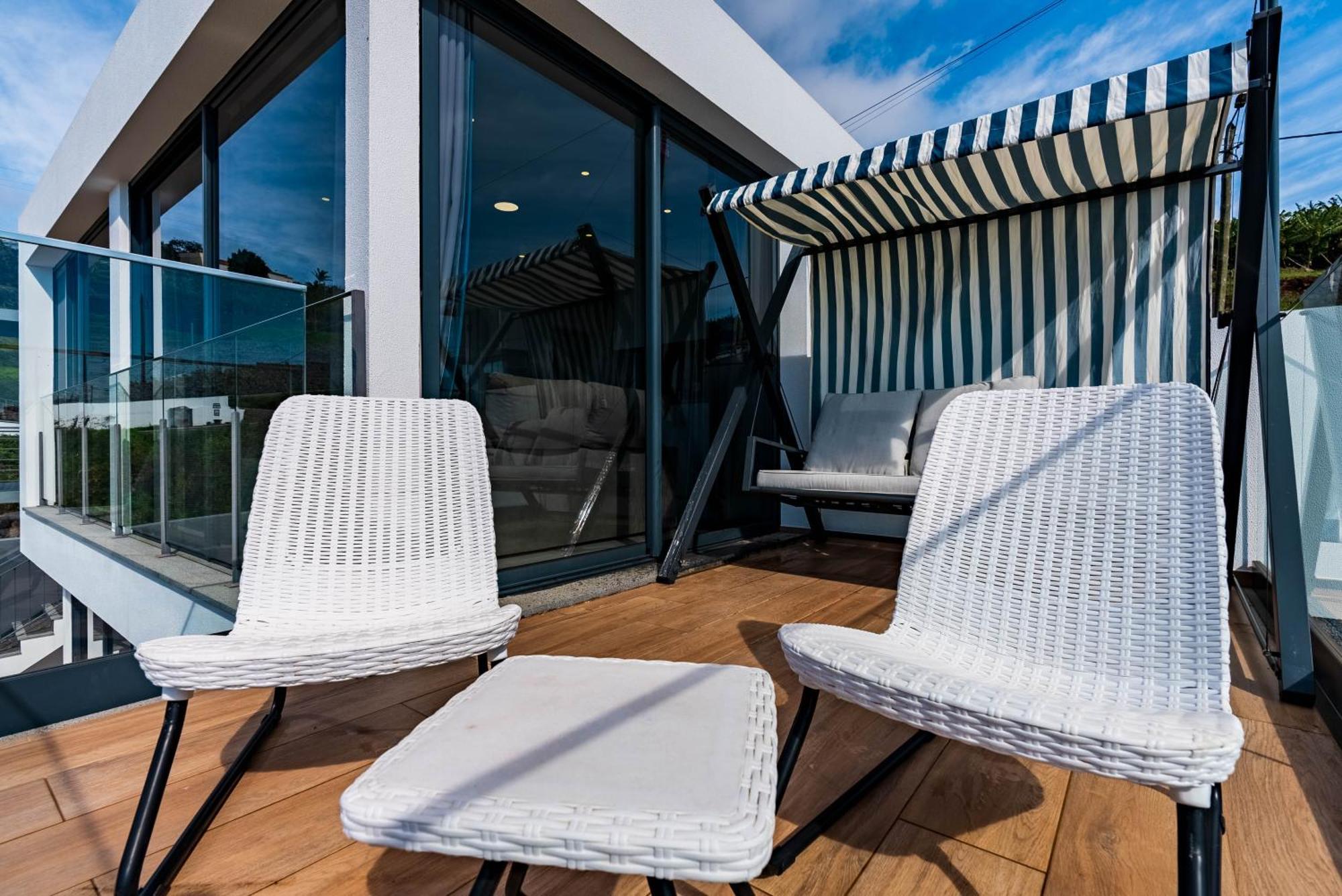 Appartement Casa Branca, Beautiful Sea View à Estreito Da Calheta Extérieur photo
