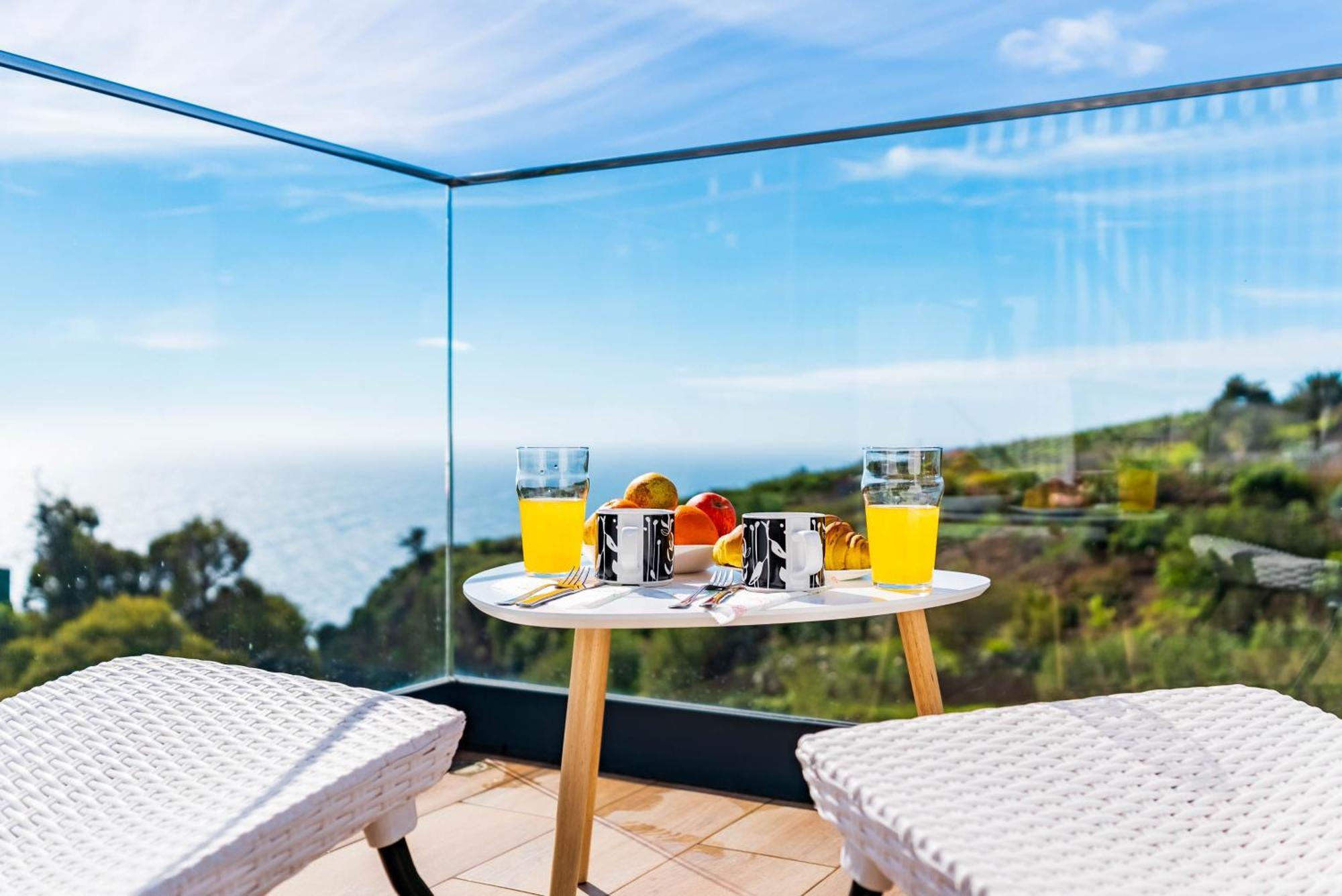 Appartement Casa Branca, Beautiful Sea View à Estreito Da Calheta Extérieur photo